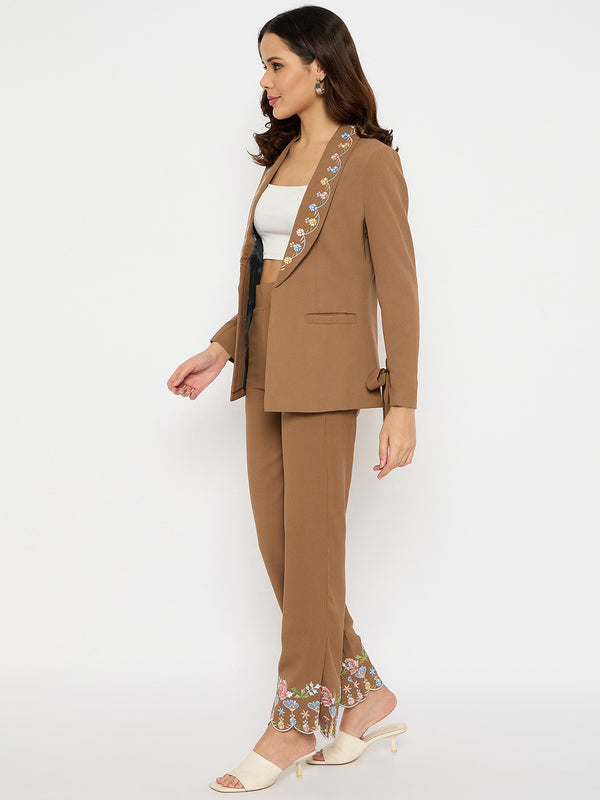 Moda Elementi Chic Brown Embroidered Blazer and Pant Set