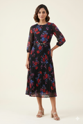 Women's Black Floral Printed Pleated Midi Dress