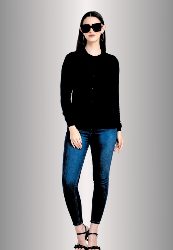 Women's Solid Black Full Sleeve Knited Cardigan