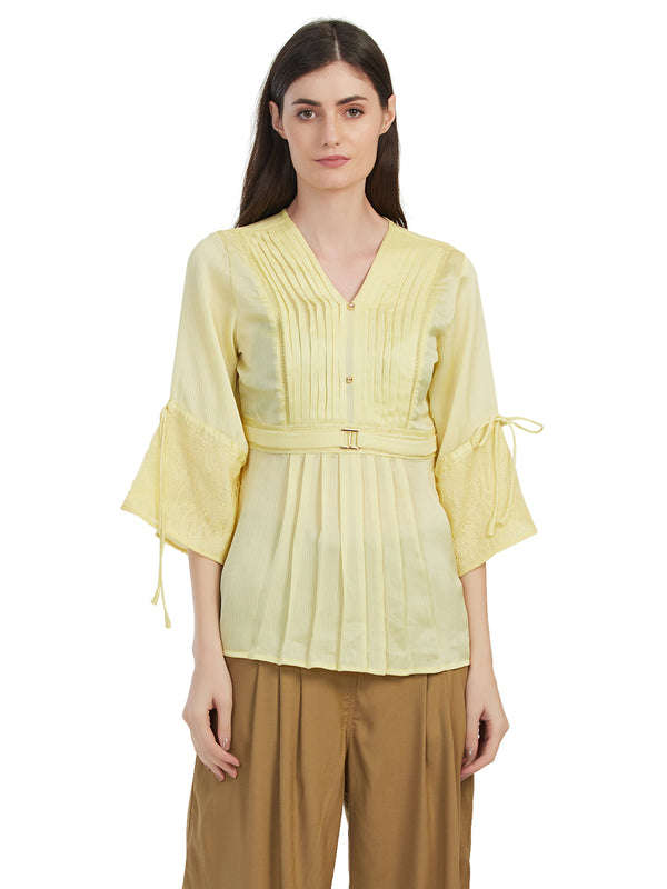 Self designed solid plated V neck with waist belt Top