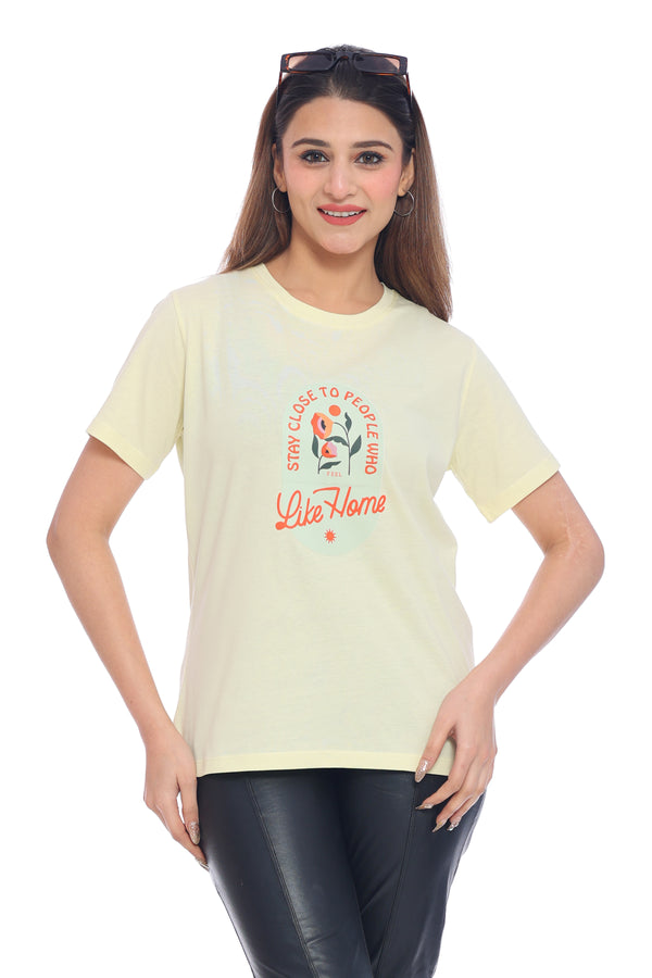 Women's Graphic Print T-Shirt - "Stay Close to People Who Feel Like Home"