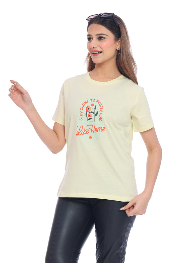 Women's Graphic Print T-Shirt - "Stay Close to People Who Feel Like Home"