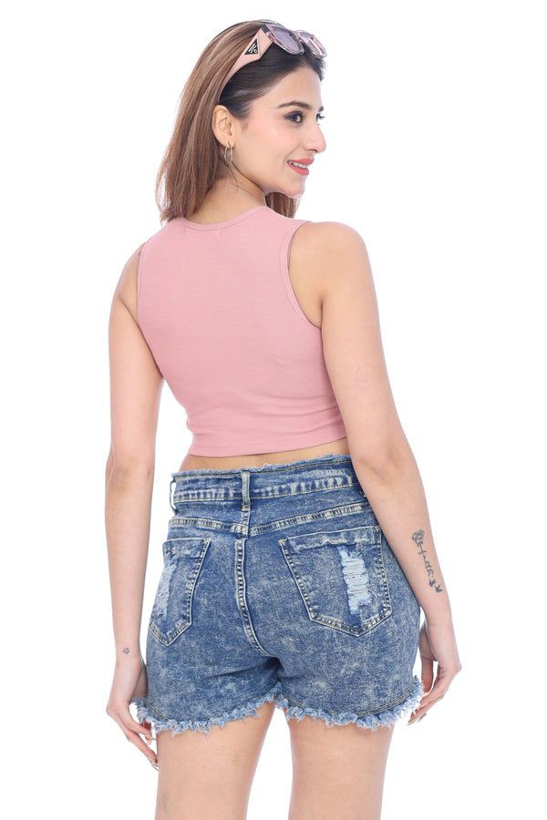 Ribbed sleeveless crop top in blush pink – soft, stylish, and breathable