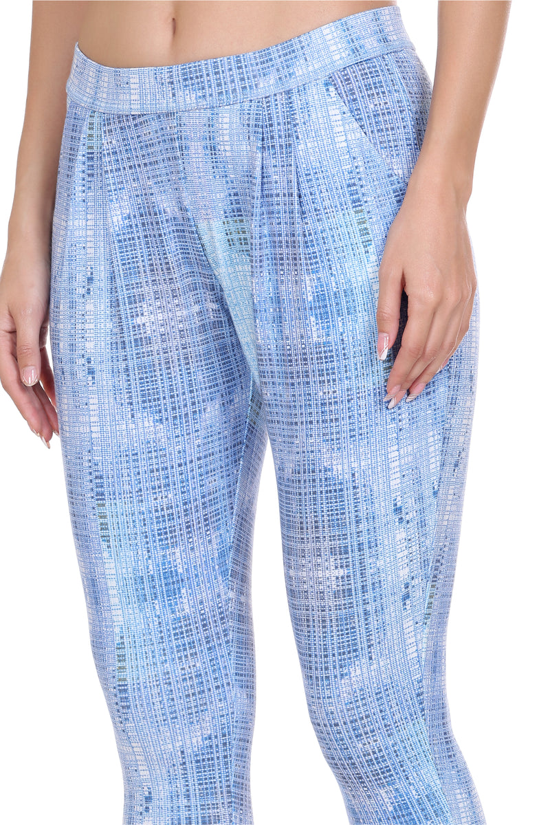 Solid fit Blue Leggings for women
