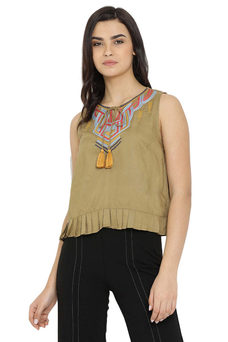 Tassel Embroidered Sleeveless Top