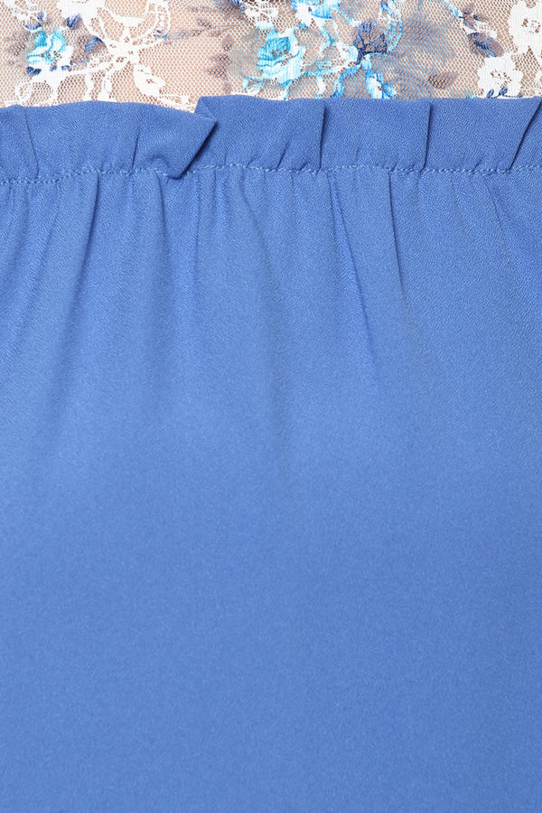 Moist Cradle Cold Shoulder Top